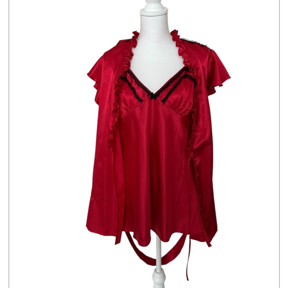 Cinema Etoile Nightie & Robe Set Size Large Red Black